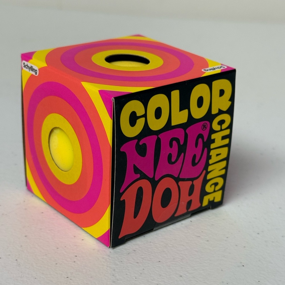 NeeDoh Color Change Stress Ball - Bright Yellow